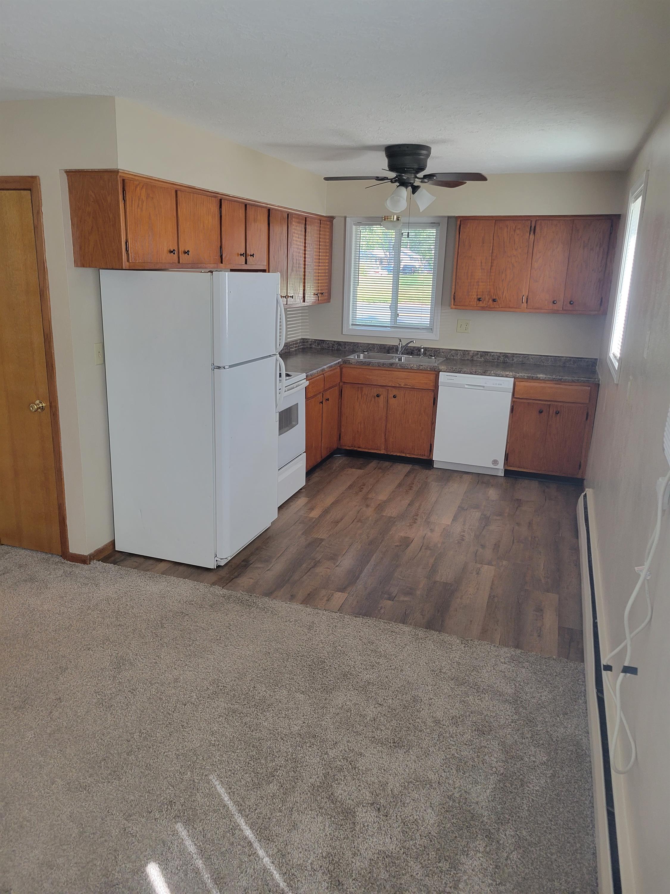 2300 Pine St - 2